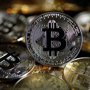 Bitcoin: Mengapa Nilainya Meroket Sekali Lagi
